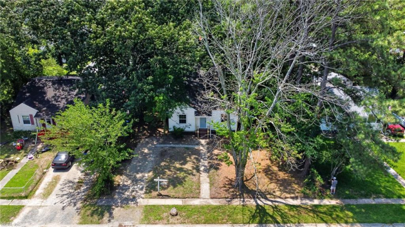 Photo 36 of 41 residential for sale in Chesapeake virginia Photo 36 of 41 residential for sale in Chesapeake virginia