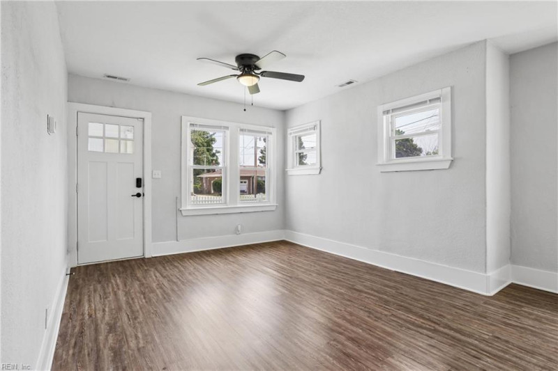 Photo 18 of 50 residential for sale in Hampton virginia Photo 18 of 50 residential for sale in Hampton virginia