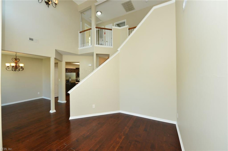 Photo 4 of 36 residential for sale in Chesapeake virginia