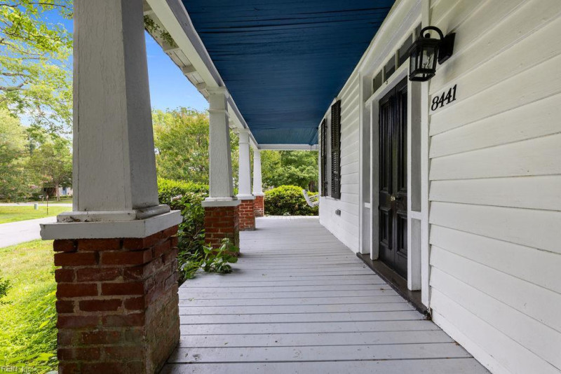 Photo 4 of 47 residential for sale in Suffolk virginia Photo 4 of 47 residential for sale in Suffolk virginia