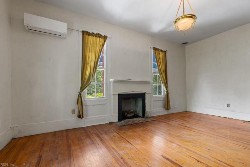 Photo 8 of 47 residential for sale in Suffolk virginia Photo 8 of 47 residential for sale in Suffolk virginia