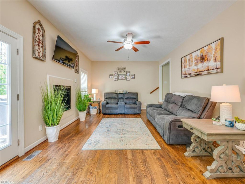 Photo 5 of 46 residential for sale in Poquoson virginia Photo 5 of 46 residential for sale in Poquoson virginia