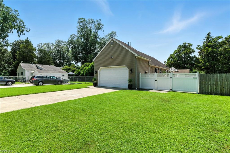 Photo 5 of 47 residential for sale in Hampton virginia Photo 5 of 47 residential for sale in Hampton virginia
