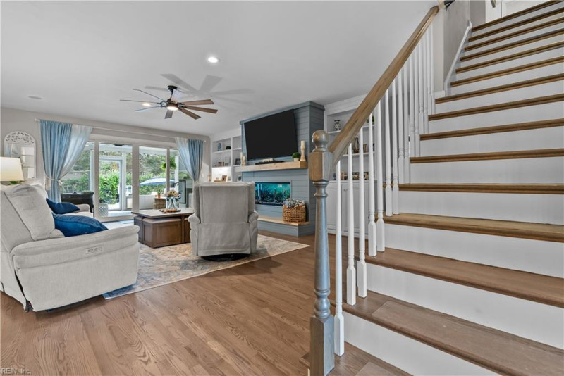 Photo 20 of 49 residential for sale in Virginia Beach virginia