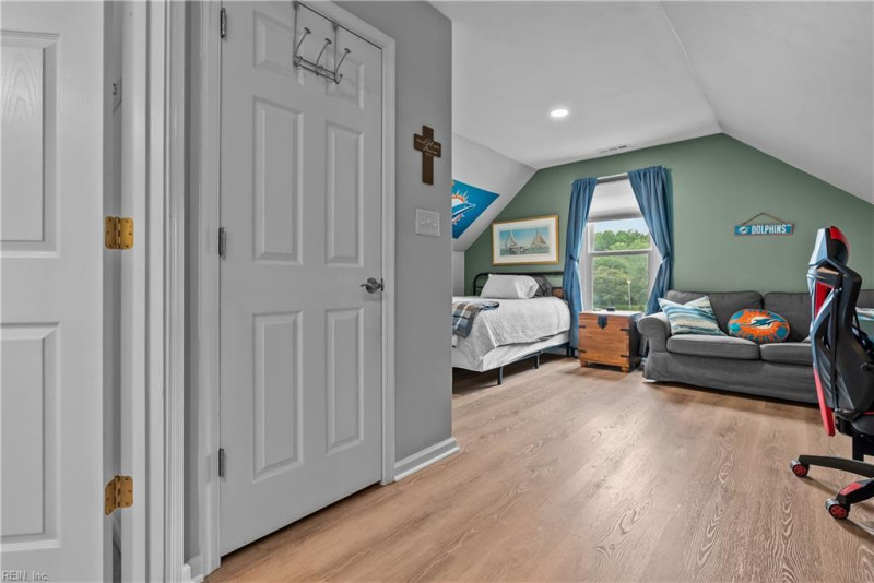 Photo 26 of 49 residential for sale in Virginia Beach virginia