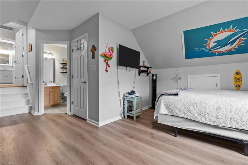 Photo 27 of 49 residential for sale in Virginia Beach virginia