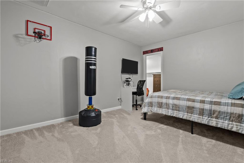 Photo 29 of 49 residential for sale in Virginia Beach virginia
