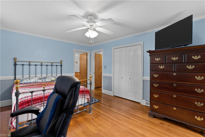 Photo 31 of 41 residential for sale in Portsmouth virginia