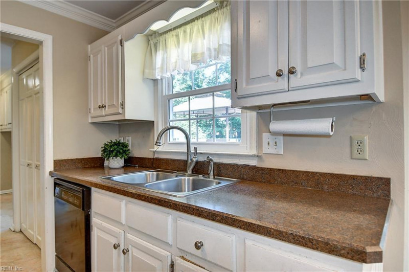 Photo 16 of 49 residential for sale in Virginia Beach virginia Photo 16 of 49 residential for sale in Virginia Beach virginia
