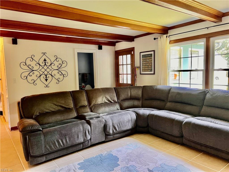 Photo 10 of 44 residential for sale in Newport News virginia