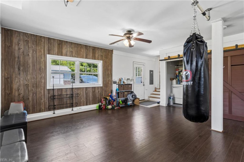 Photo 24 of 44 residential for sale in Newport News virginia
