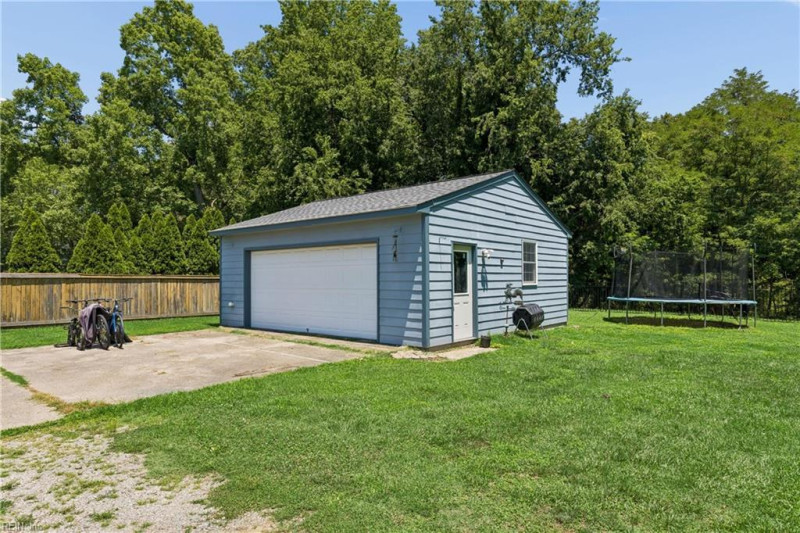 Photo 40 of 44 residential for sale in Newport News virginia