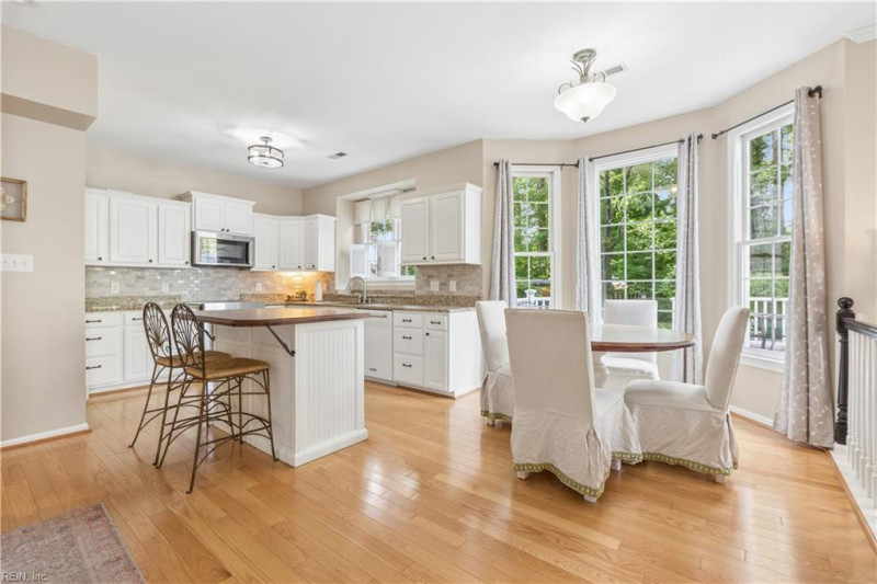 Photo 11 of 44 residential for sale in Chesapeake virginia