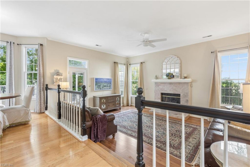 Photo 17 of 44 residential for sale in Chesapeake virginia