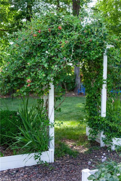 Photo 40 of 44 residential for sale in Chesapeake virginia