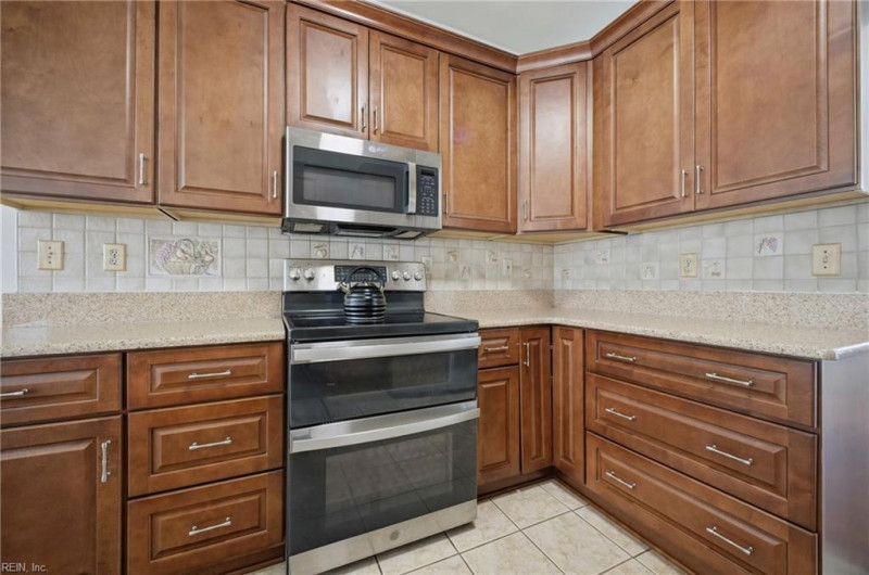 Photo 17 of 50 residential for sale in Newport News virginia Photo 17 of 50 residential for sale in Newport News virginia
