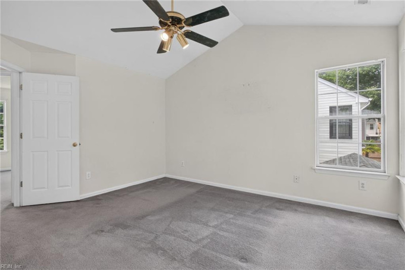 Photo 23 of 34 residential for sale in Virginia Beach virginia