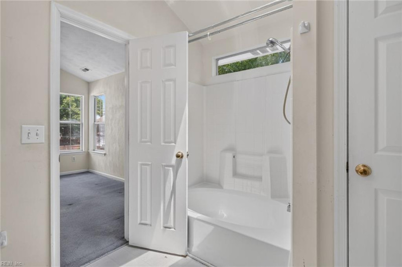 Photo 25 of 34 residential for sale in Virginia Beach virginia