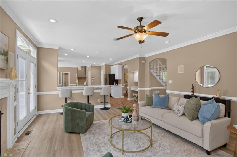 Photo 15 of 50 residential for sale in Chesapeake virginia