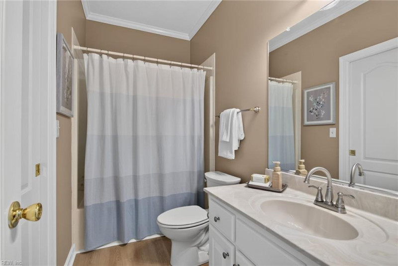 Photo 24 of 50 residential for sale in Chesapeake virginia