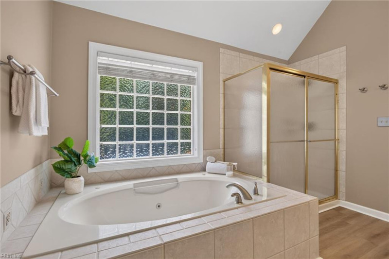 Photo 32 of 50 residential for sale in Chesapeake virginia