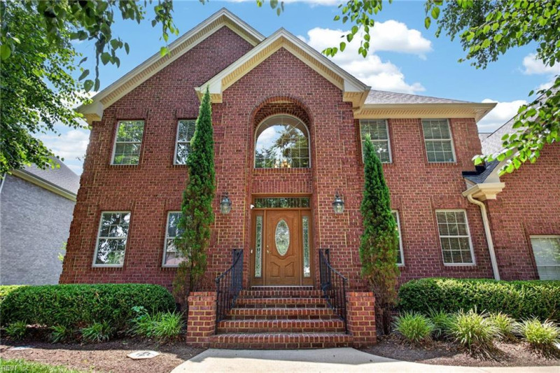 Photo 6 of 50 residential for sale in Chesapeake virginia