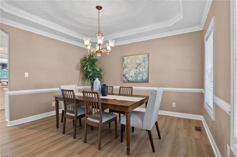 Photo 9 of 50 residential for sale in Chesapeake virginia