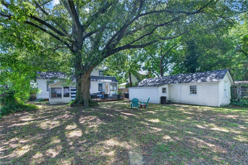 Photo 41 of 47 residential for sale in Hampton virginia Photo 41 of 47 residential for sale in Hampton virginia