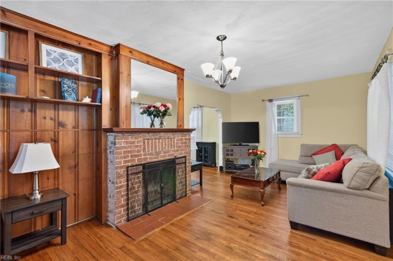 Photo 8 of 47 residential for sale in Hampton virginia Photo 8 of 47 residential for sale in Hampton virginia