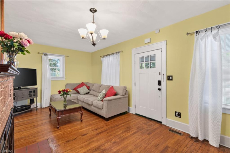 Photo 9 of 47 residential for sale in Hampton virginia Photo 9 of 47 residential for sale in Hampton virginia