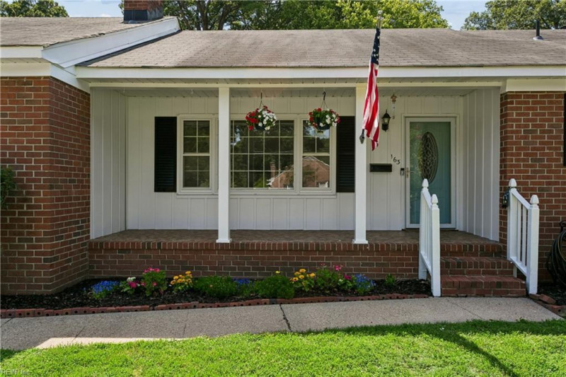 Photo 5 of 38 residential for sale in Newport News virginia Photo 5 of 38 residential for sale in Newport News virginia