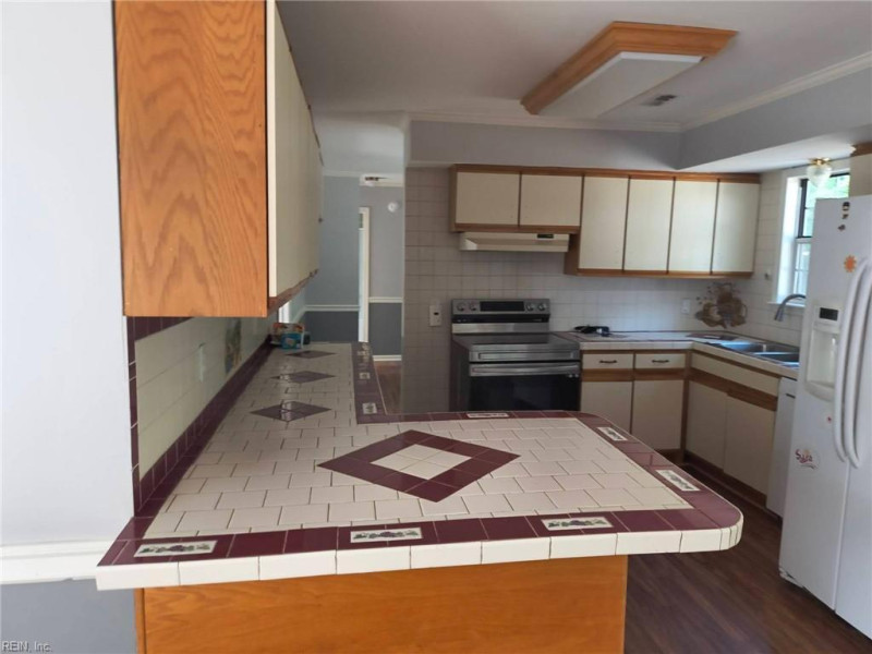 Photo 2 of 11 residential for sale in Newport News virginia
