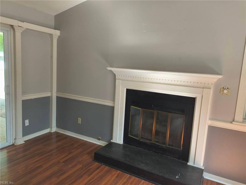 Photo 8 of 11 residential for sale in Newport News virginia