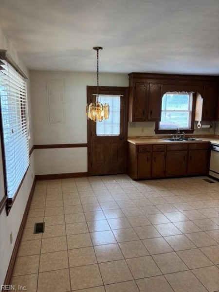 Photo 20 of 37 residential for sale in Franklin virginia Photo 20 of 37 residential for sale in Franklin virginia