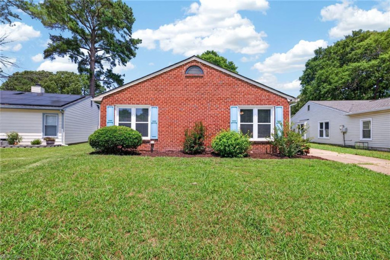 Photo 2 of 33 residential for sale in Virginia Beach virginia Photo 2 of 33 residential for sale in Virginia Beach virginia
