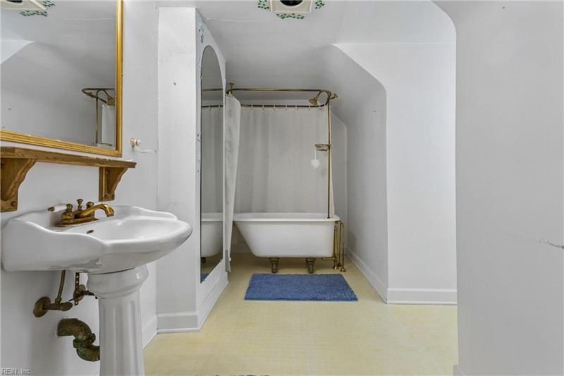 Photo 23 of 50 residential for sale in Williamsburg virginia Photo 23 of 50 residential for sale in Williamsburg virginia