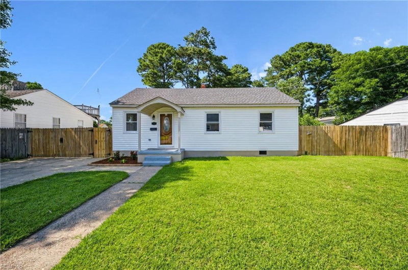 Photo 1 of 22 residential for sale in Portsmouth virginia Photo 1 of 22 residential for sale in Portsmouth virginia