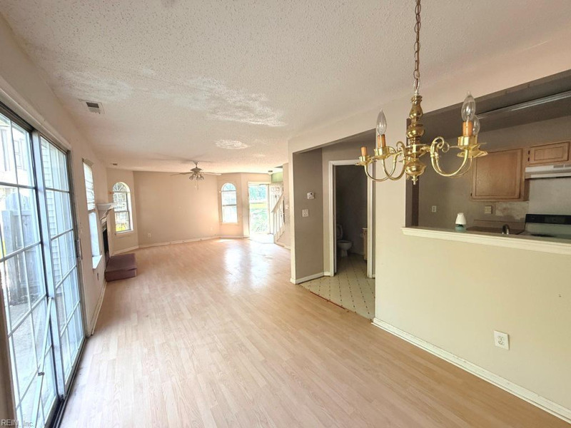 Photo 5 of 22 residential for sale in Virginia Beach virginia Photo 5 of 22 residential for sale in Virginia Beach virginia