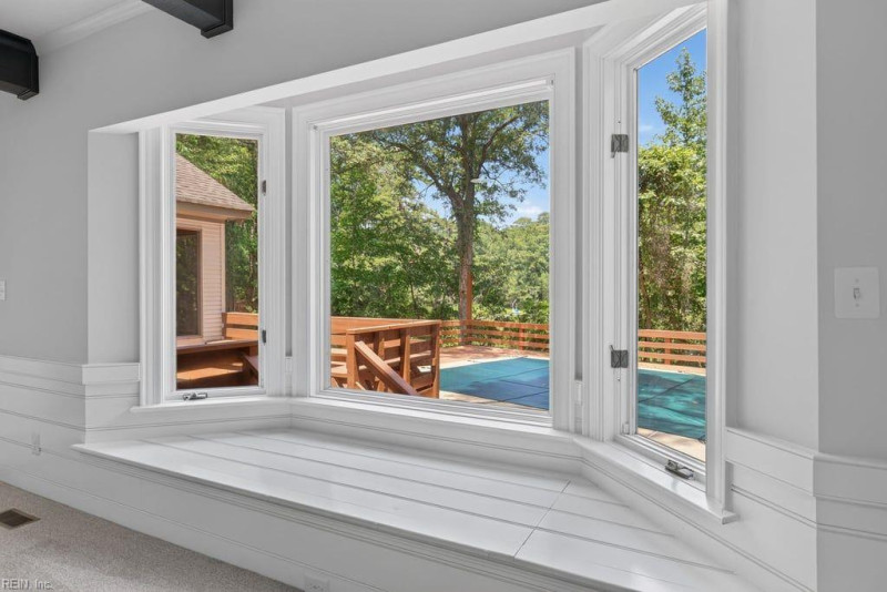Photo 11 of 46 residential for sale in Virginia Beach virginia