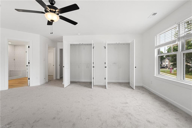 Photo 17 of 27 residential for sale in Hampton virginia