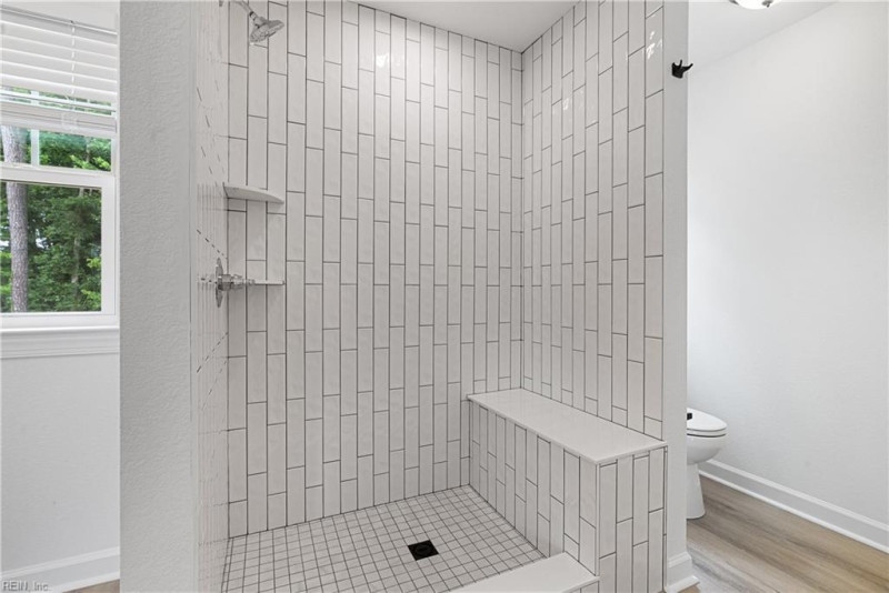 Photo 19 of 27 residential for sale in Hampton virginia
