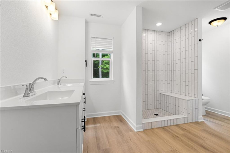 Photo 20 of 27 residential for sale in Hampton virginia