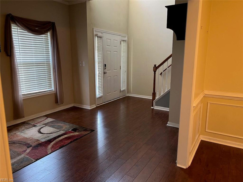 Photo 10 of 16 residential for sale in Virginia Beach virginia