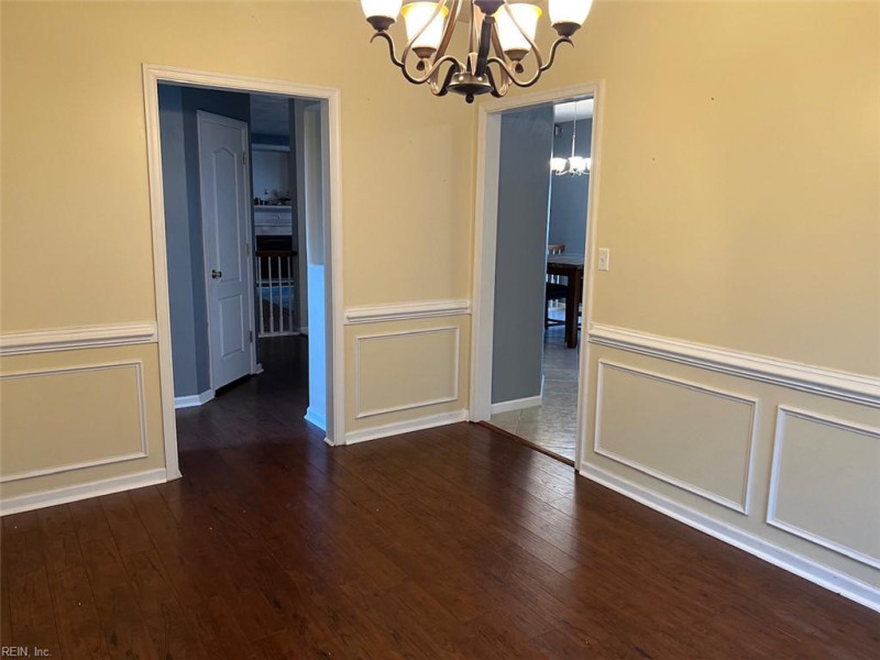 Photo 11 of 16 residential for sale in Virginia Beach virginia