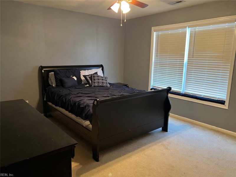 Photo 12 of 16 residential for sale in Virginia Beach virginia