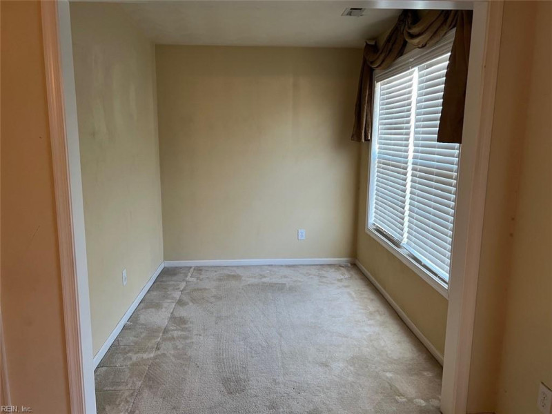 Photo 15 of 16 residential for sale in Virginia Beach virginia