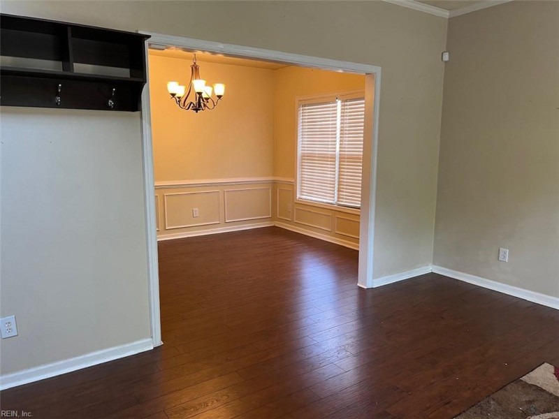 Photo 8 of 16 residential for sale in Virginia Beach virginia