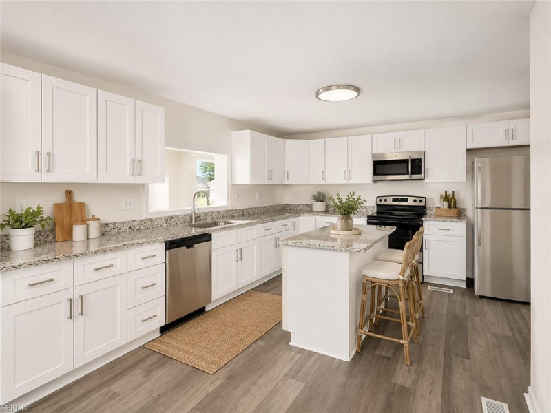 Photo 9 of 17 residential for sale in Chesapeake virginia Photo 9 of 17 residential for sale in Chesapeake virginia
