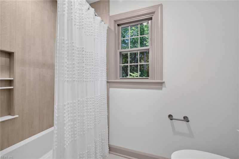 Photo 29 of 50 residential for sale in Virginia Beach virginia