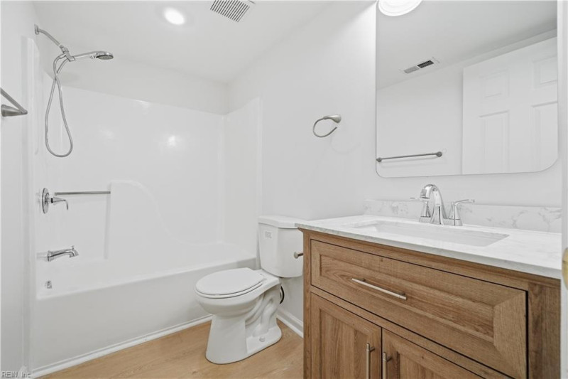 Photo 13 of 24 residential for sale in Newport News virginia